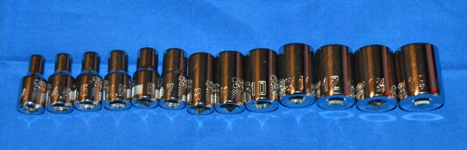 Craftsman 13 PC 1/4 DR Metric 6 PT Socket 4-14 inc. 4.5,5.5 MM 348