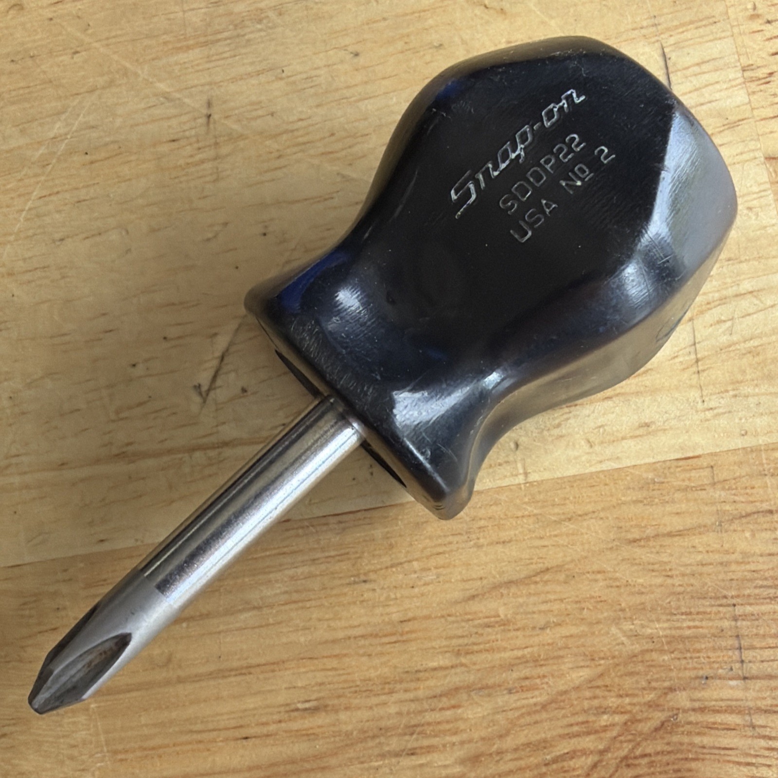 Snap On Tools P2 No. 2 Short Stubby Phillips Screwdriver Black Handle SDDP22 USA