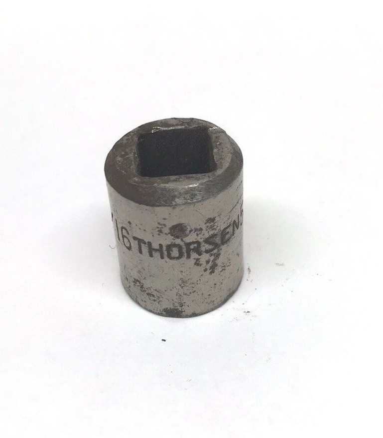 USED THORESEN 11/16″ 12 POINT 1/2″ DRIVE SOCKET 522 REF# 6822-500