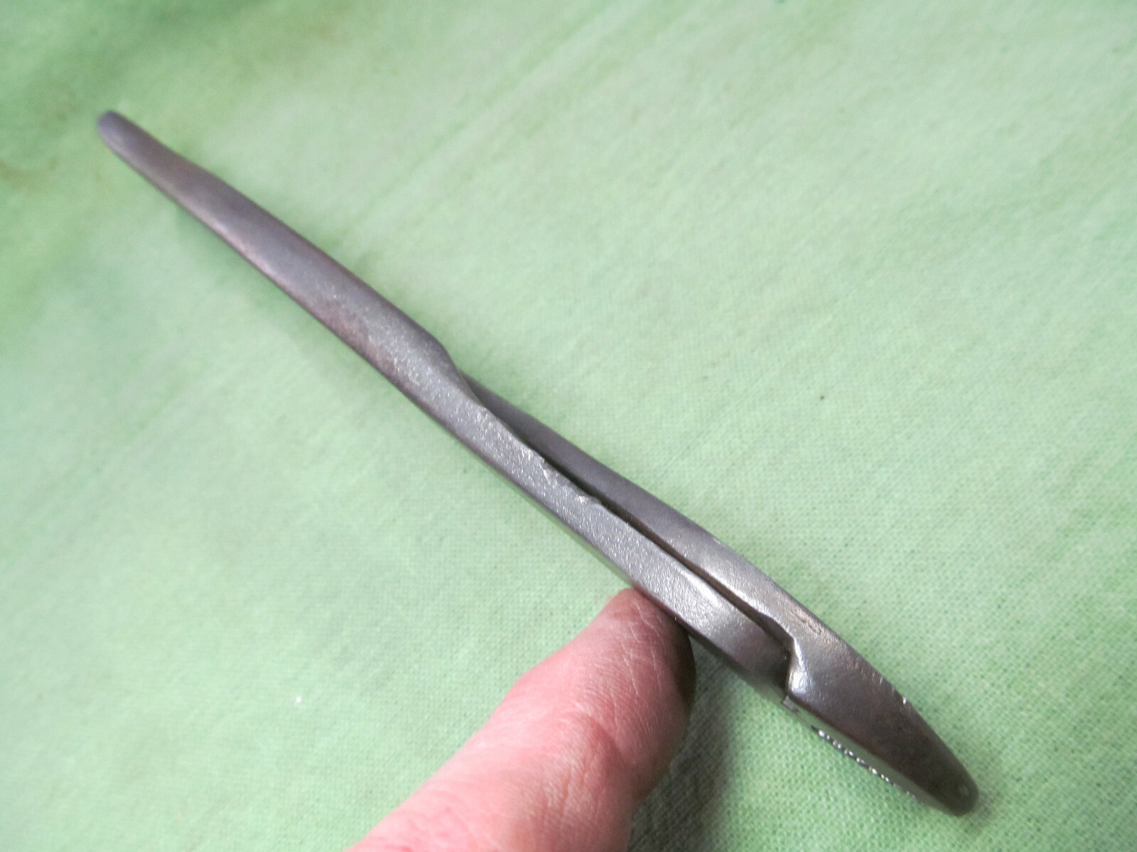 Vintage Bonney 8″ Battery Terminal Pliers – pn B20 – Made in U.S.A.