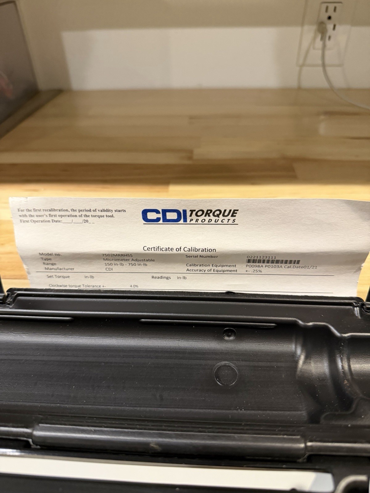 CDI 3/8 Drive Micrometer Torque Wrench Model 7502MRRHSS 100-750 In/Lb W Case USA