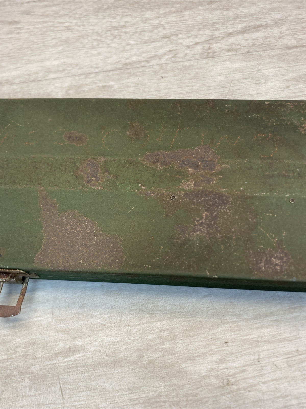 VTG S-K Tools metal toolbox with internal Dividers – Box only 17.5 Inch Large