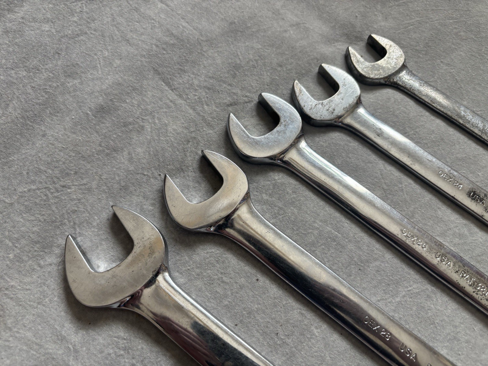 Snap On Wrenches 5 Pieces 12 Point Mechanics 11/16″ to 15/16”