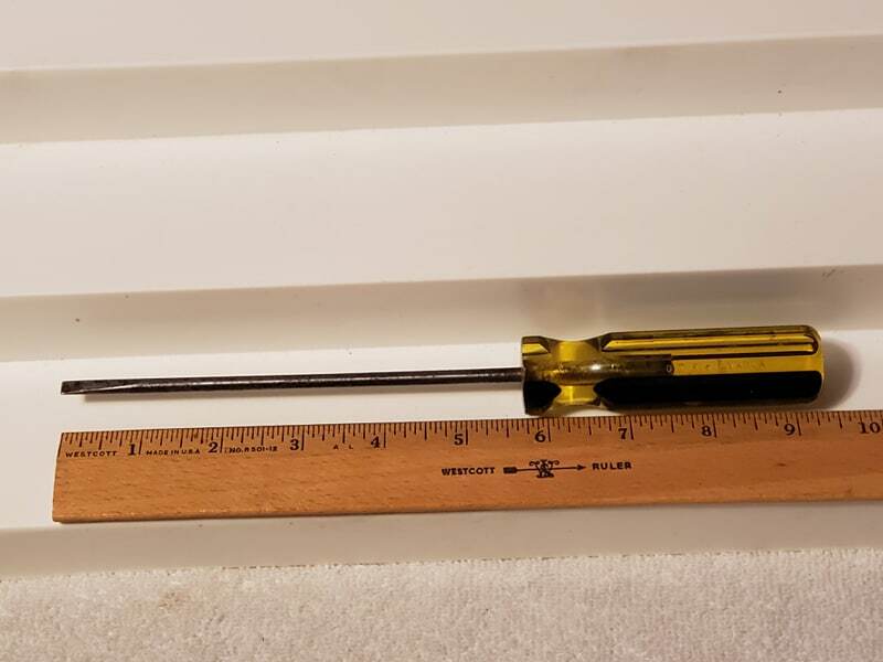 Flat Head Tip 9.25″ Long Screwdriver Slotted *GTE* Silvania