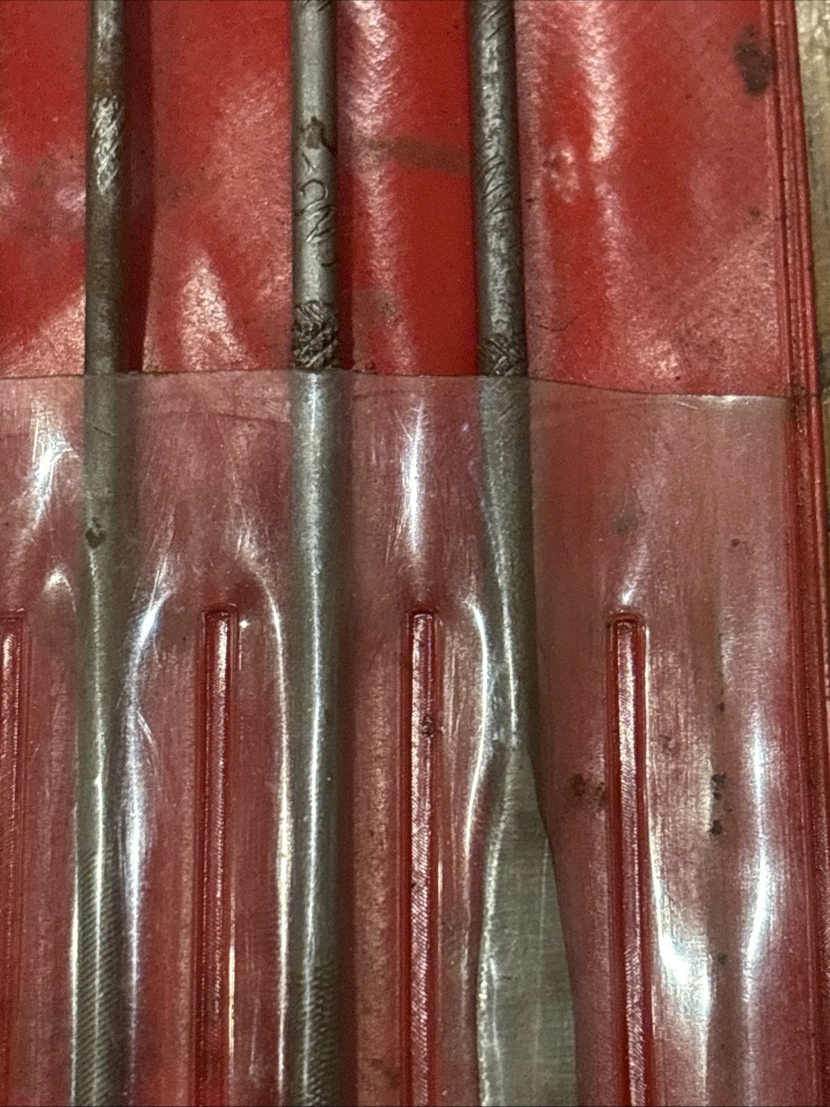 Snap-On 11pc Swiss Pattern Miniature File Set with 2 Handles Model HBFN120A
