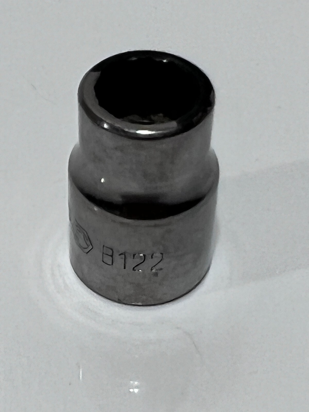 Matco Tools USA B122 SAE 3/8″ Shallow Chrome Socket – 3/8 Drive – 12 Point