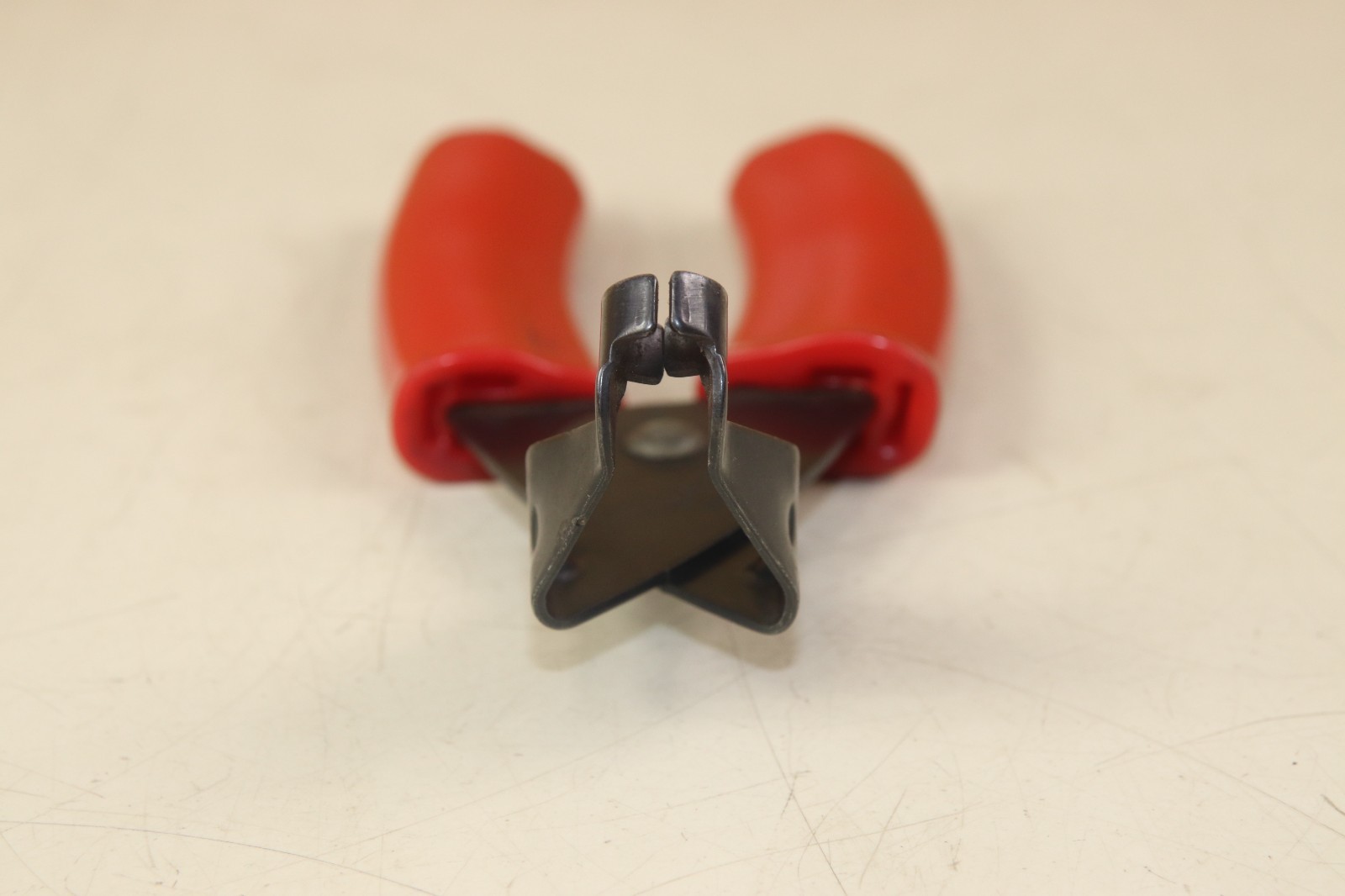 Blue Point Fuel Line Disconnect Pliers FIH 9055-2 USED