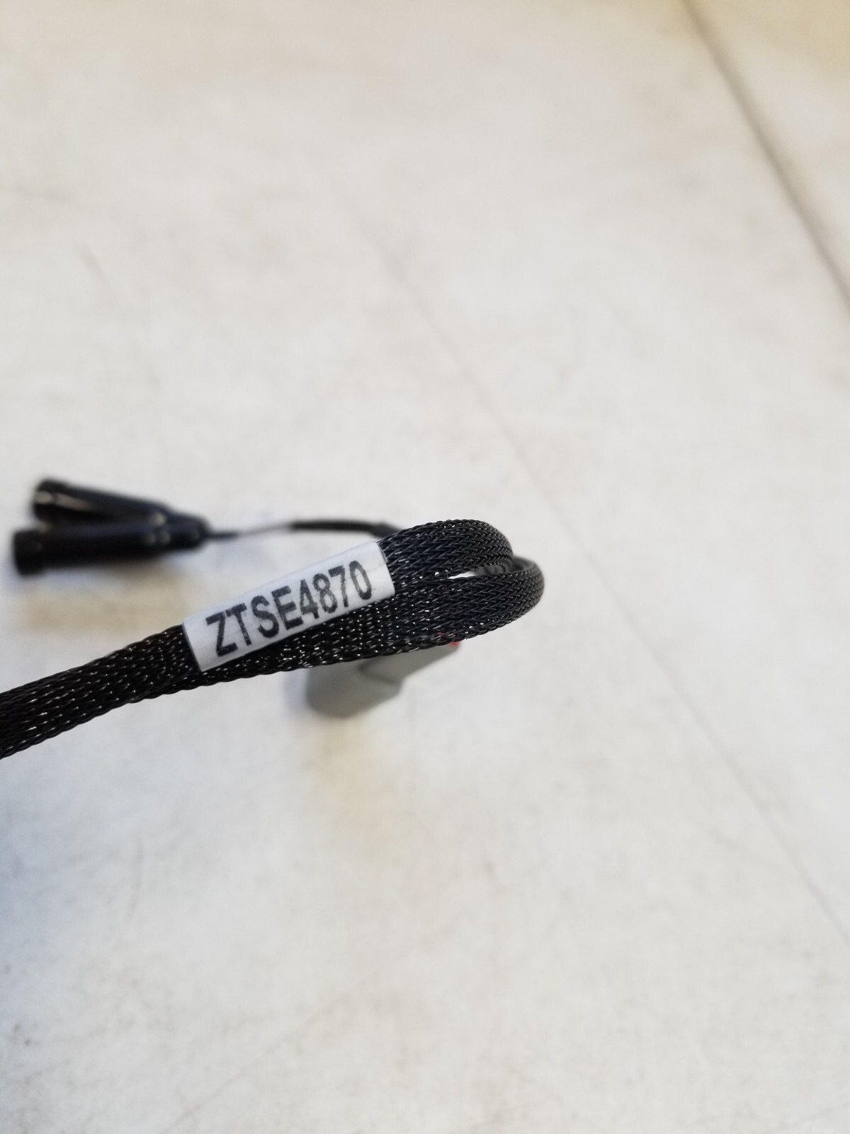 Navistar ZTSE4870 Coolant Mixer Valve Breakout Harness For MaxxForce Engines