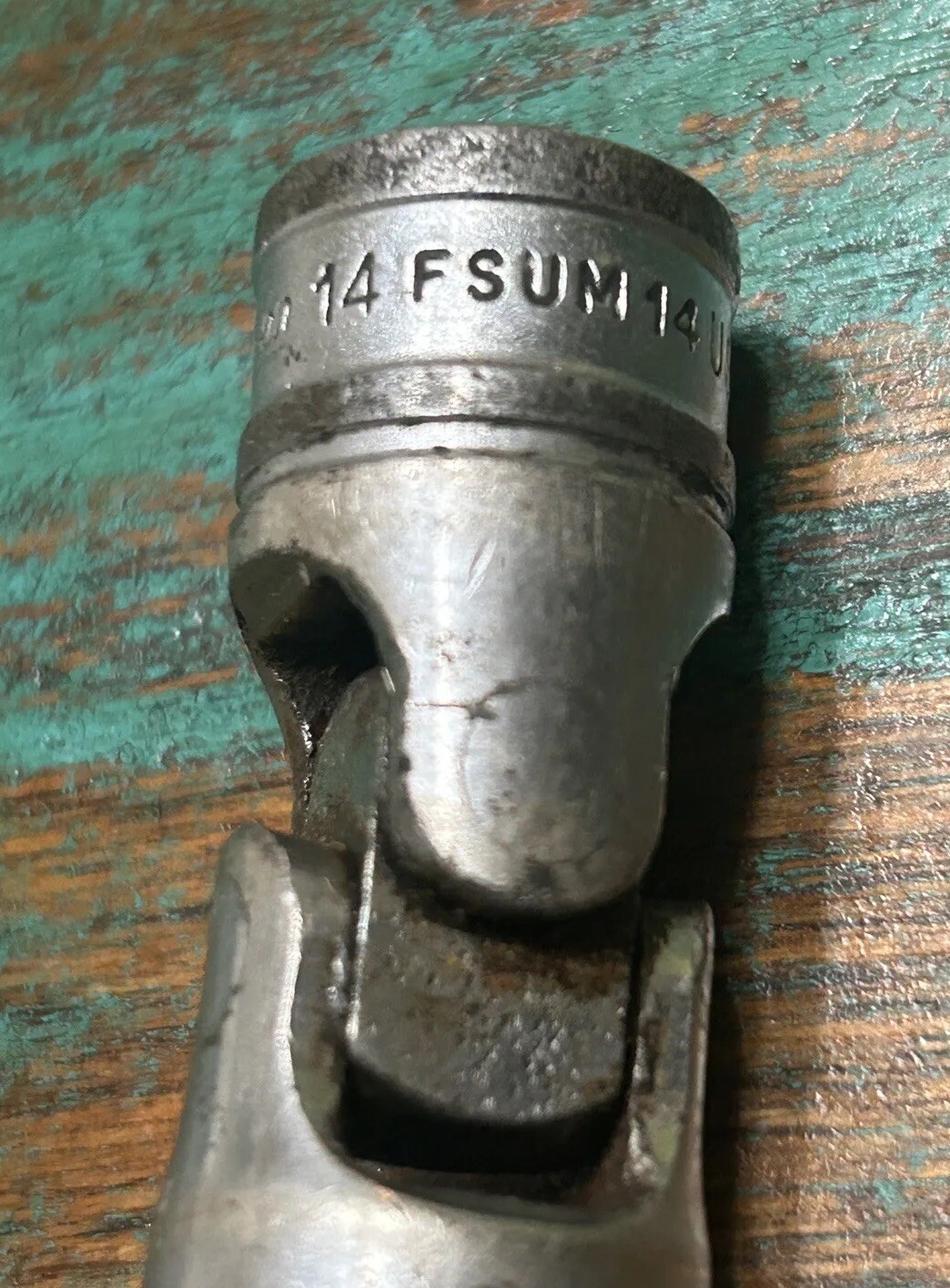 Vintage Snap-on 14mm 3/8″ Drive 6-Point Metric Shallow Universal Socket FSUM14