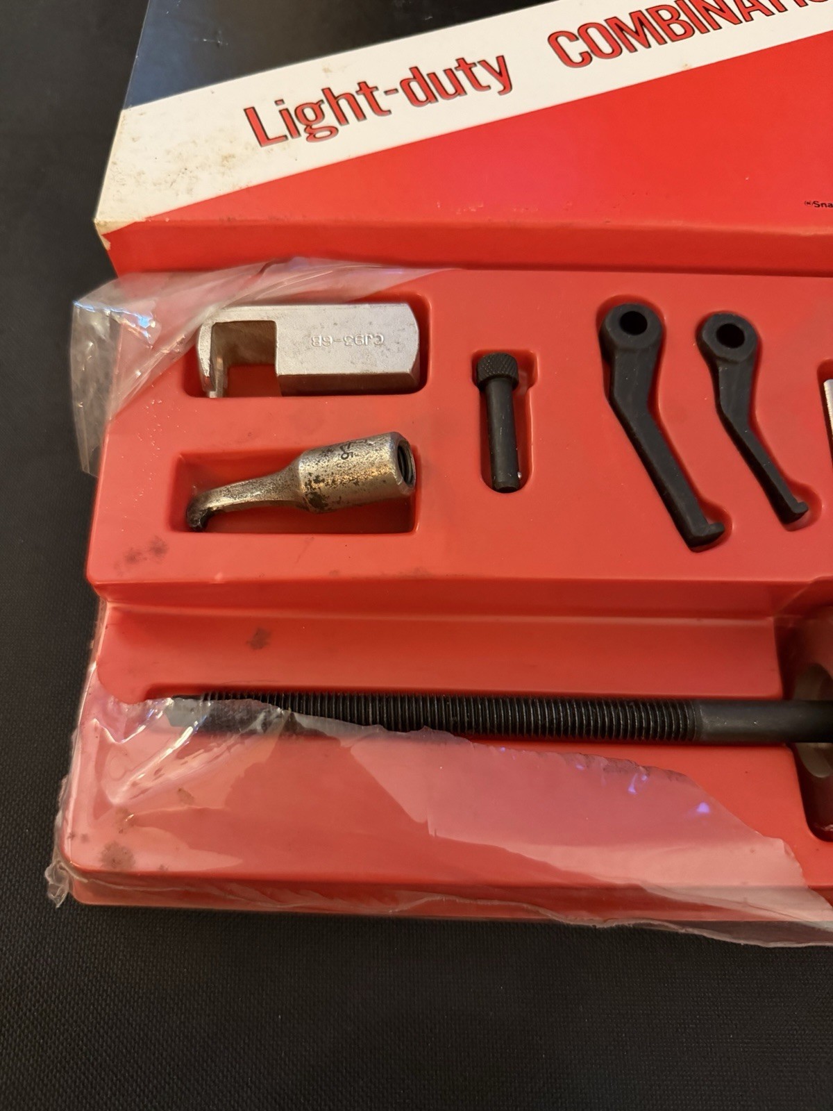 Snap-On CJ93B, 14-Piece Light Duty Combination Puller Set W Slide Hammer CJ125-6