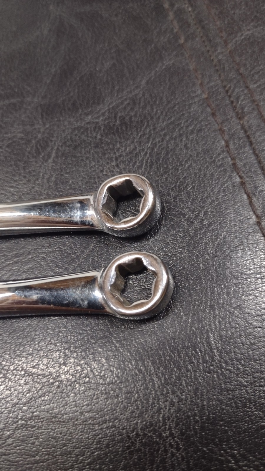Lot Of 2 Snap-on USA E10 x E12 Torx Wrench No XLE1012 Factory 2nds, New Old Stk