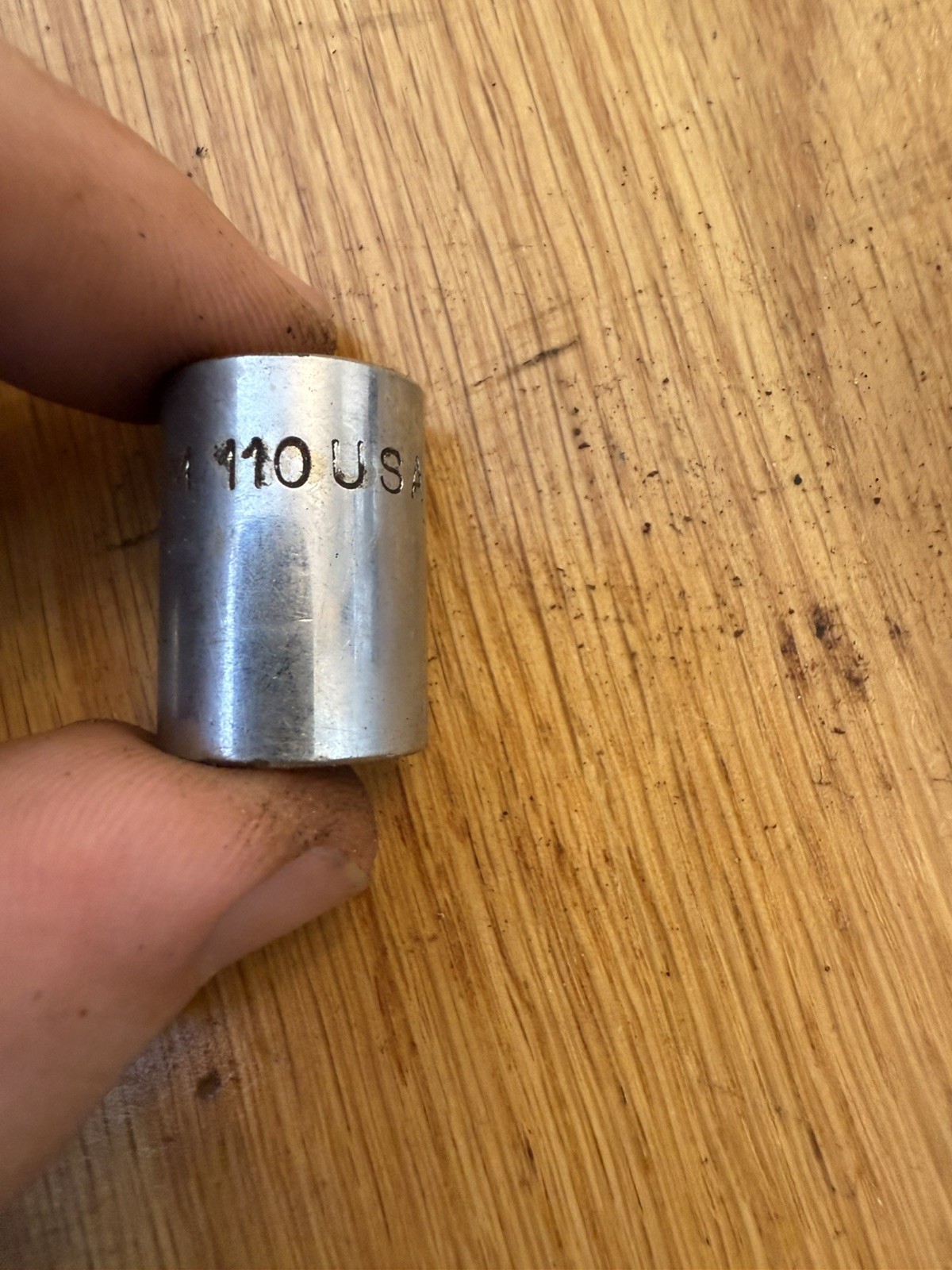 PAR – X 11mm UHM110 hex socket 3/8″ drive were made in USA by Snap on
