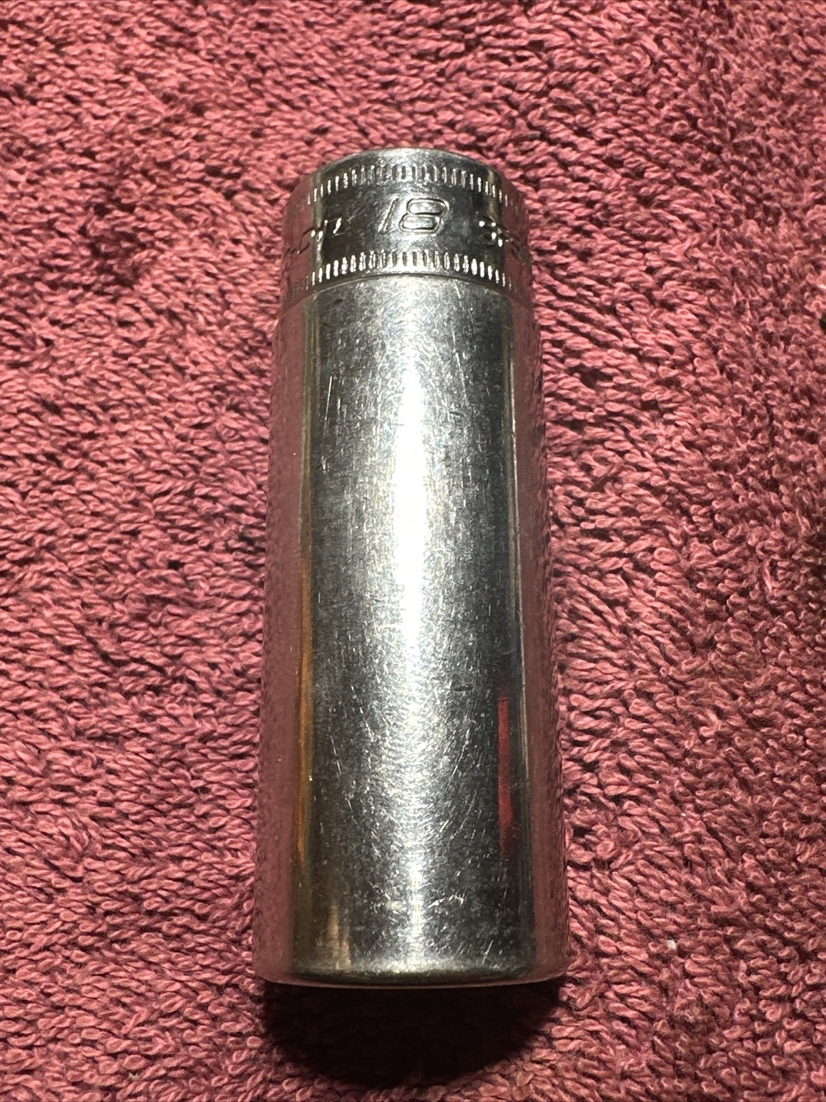 Snap On SFSM18 3/8 Inch Drive 18mm 6 Point Deep Socket Nice!