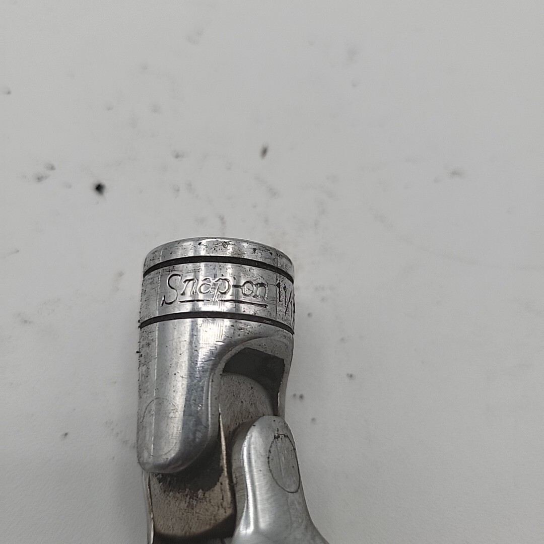 Snap-On FSU22 3/8″ Drive 11/16″ Swivel Socket