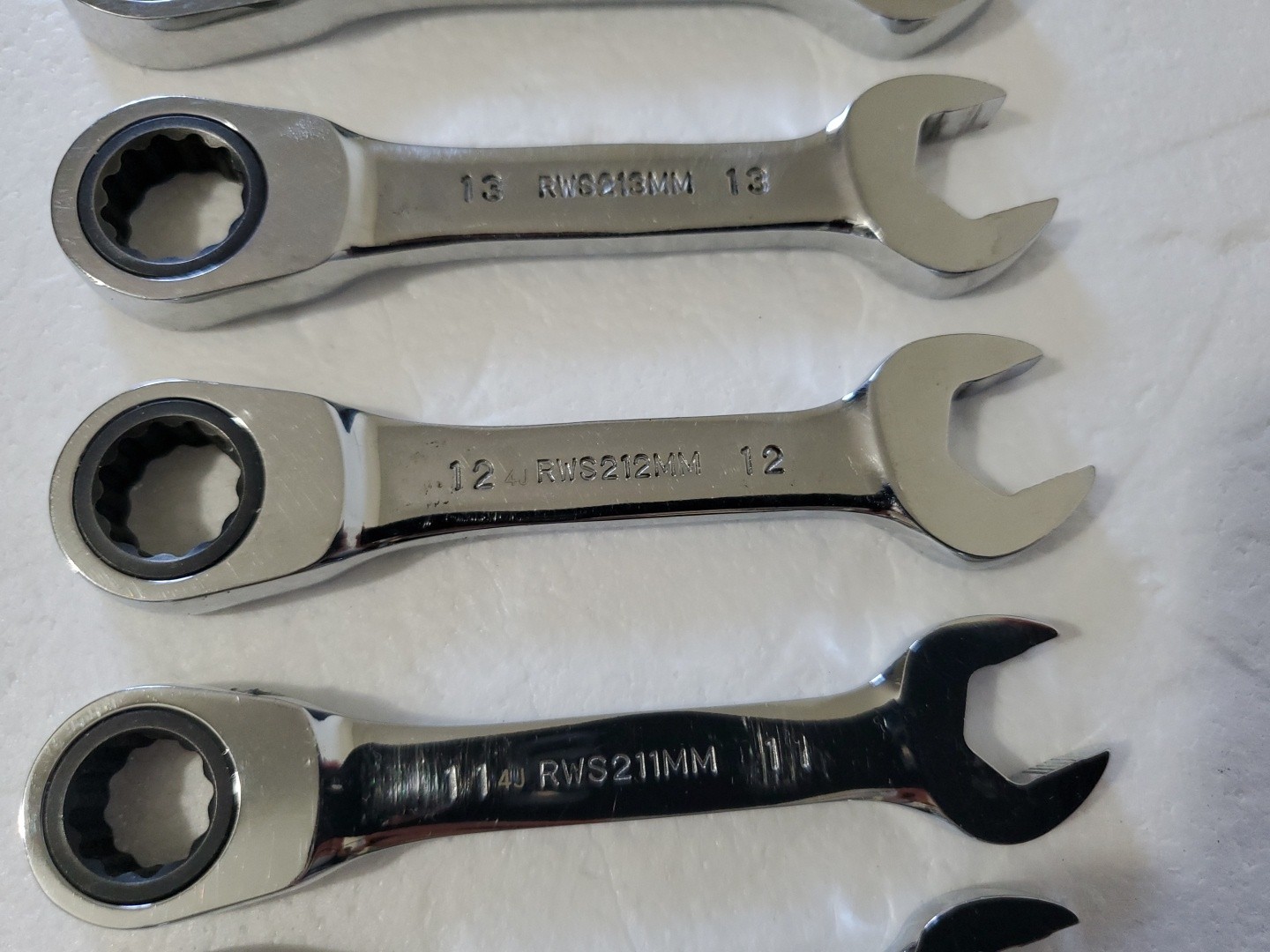 Mac Tools RWS 8mm-19mm Stubby 12-Point Ratcheting Wrench Set of 12
