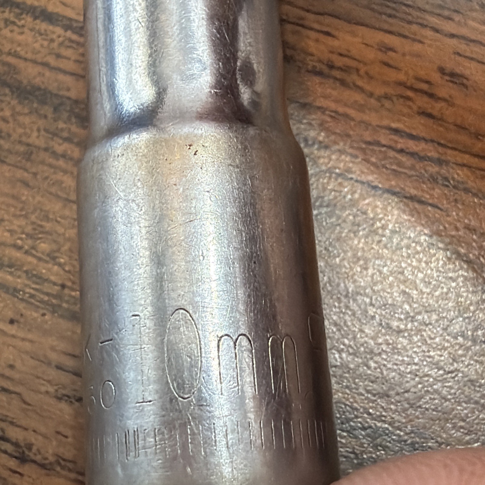 Craftsman USA GK 8 pc 3/8″ Drive Metric Mid-Length Socket Partial 10-19mm 43219