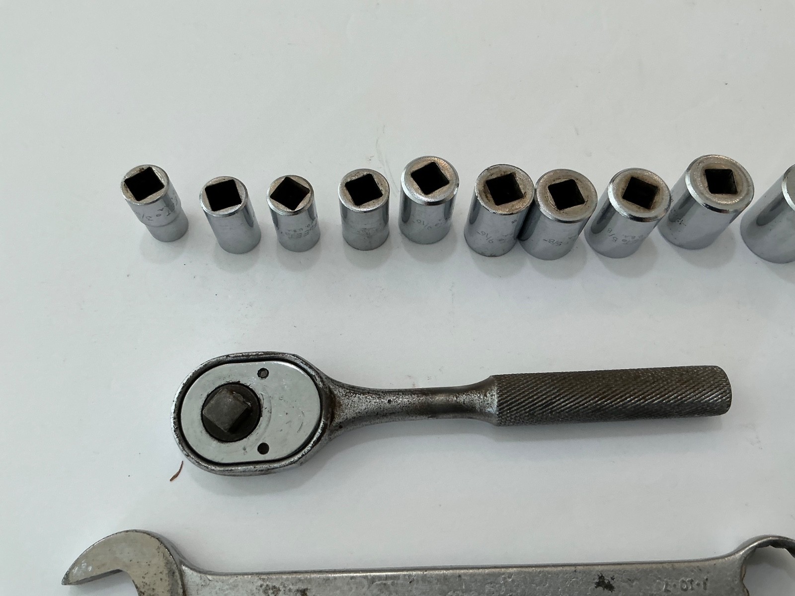 Asst Fleet tools 14 pc rathcet, extension, 11 sockets, wrench USA all for $25