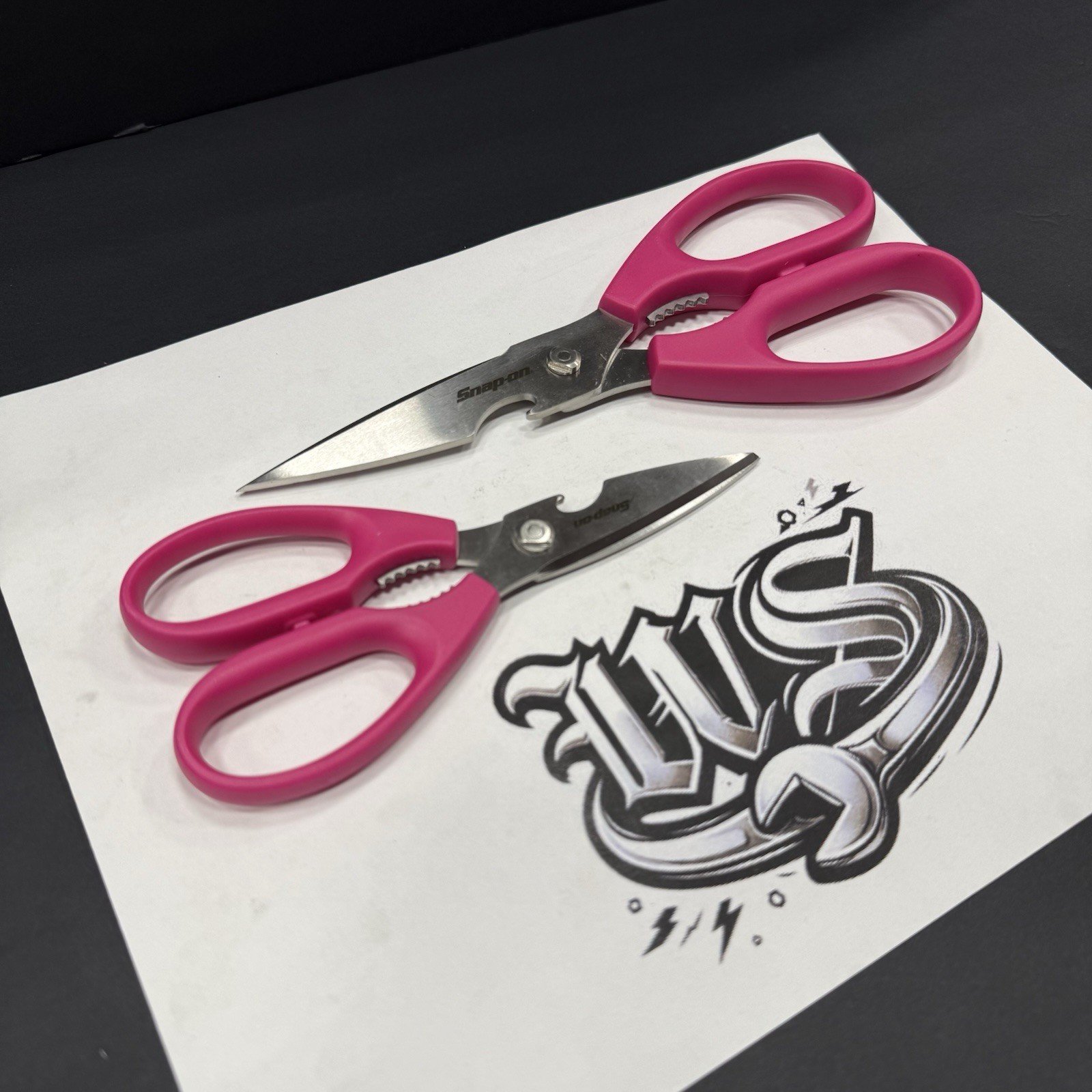 Snap-on Tools CRKT NEW 2pc ELECTRIC PINK Large & Small Shears SHEARS1EPNK