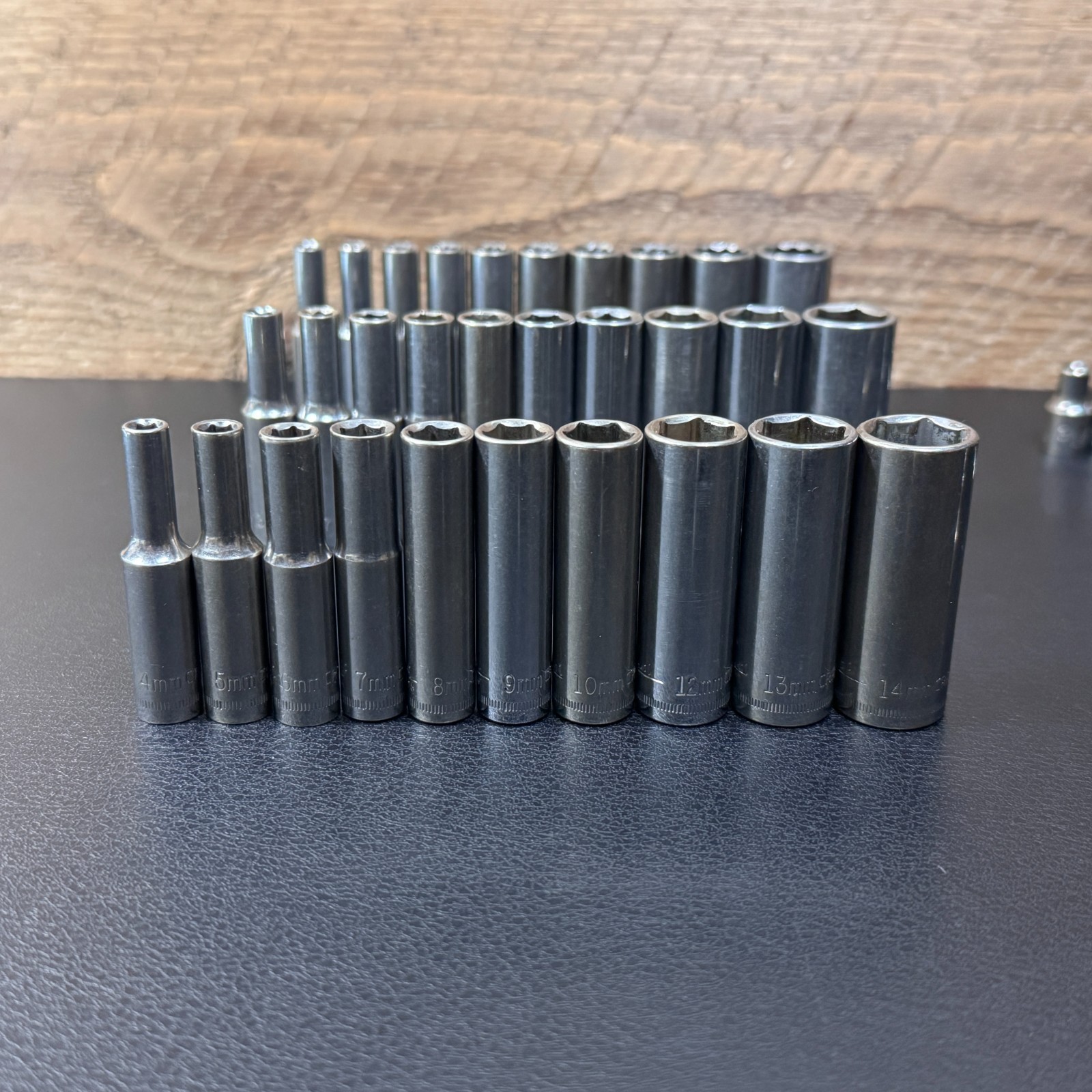 Craftsman S-AC 1/4 Drive Metric & SAE Socket Set STD Deep w/ Ratchet 44807 —65pc