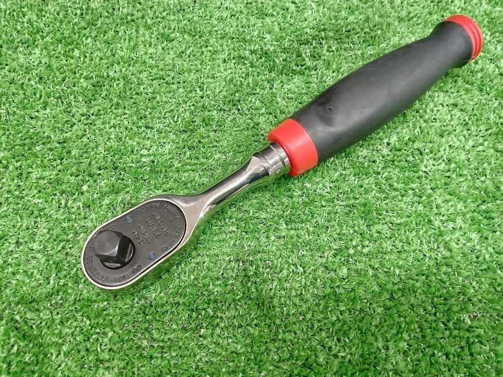 Snap-on FHLF100MB 3/8″ Drive Cynergy Soft Grip Ratchet Red 8-1/2″ Length