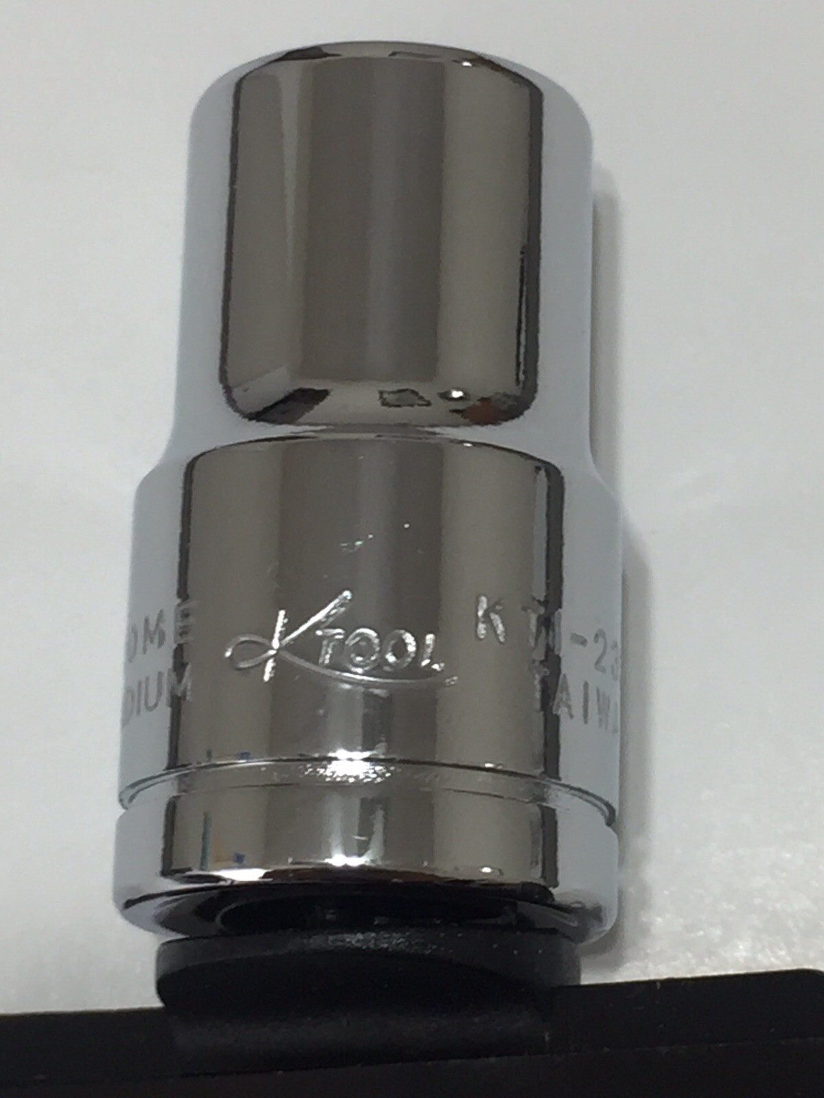 K TOOL INTERNATIONAL KTI SOCKET 1/2” X 1/2” DRIVE 12 POINT STD CHROME KT123516