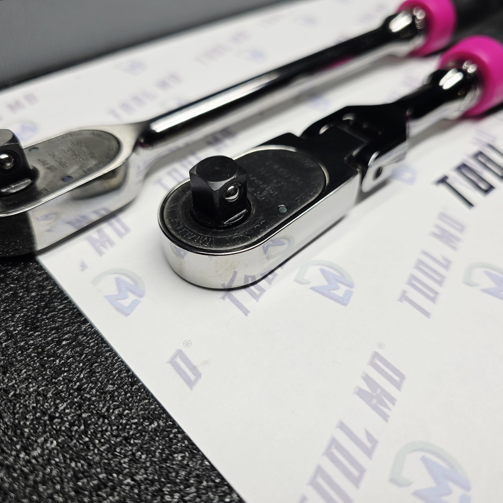 Snap-on Tools USA NEW ELECTRIC PINK 2pc 3/8″ Drive 100 Tooth Cynergy Ratchet Set