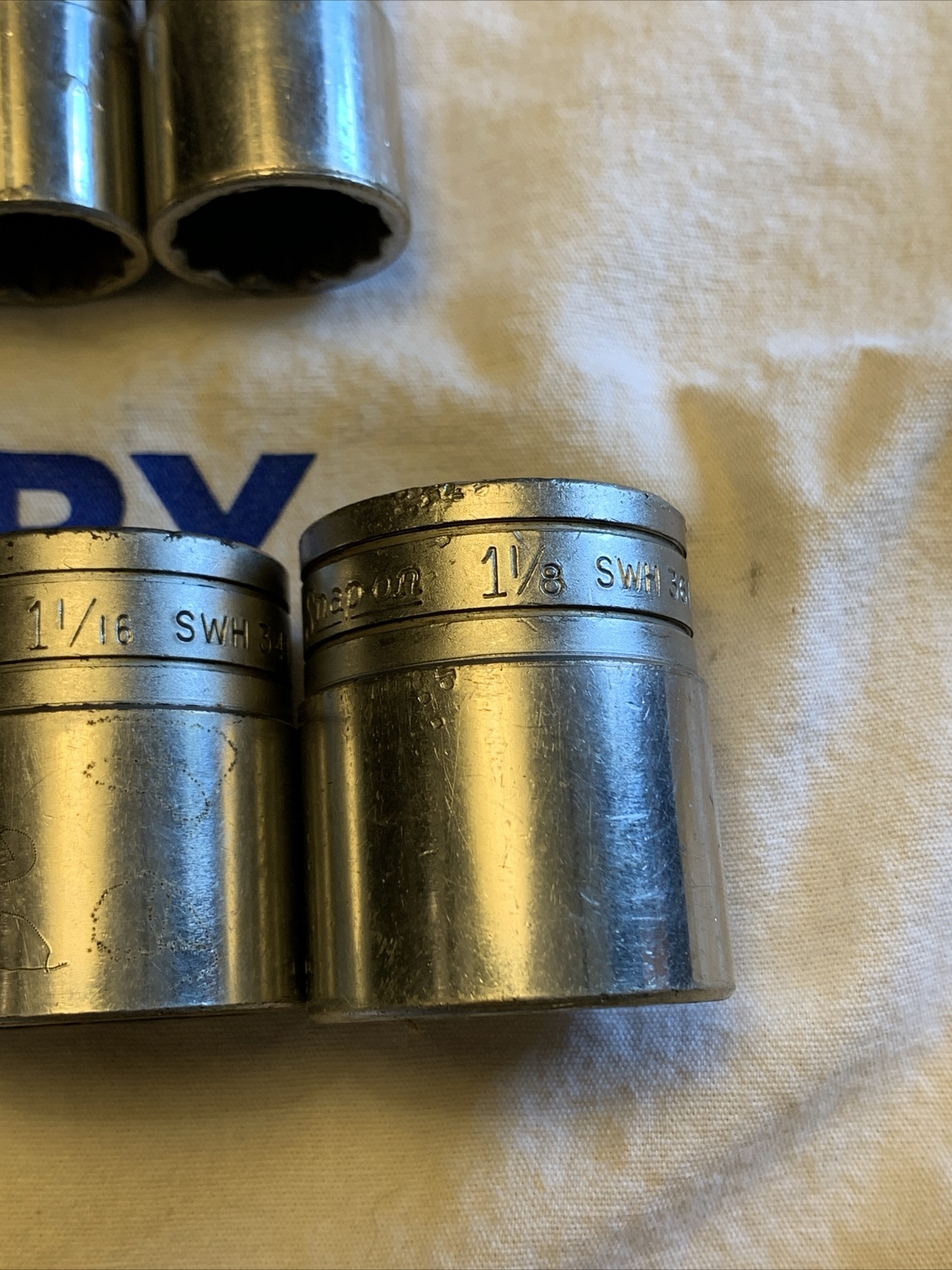 Snap-on 1/2″ Drive 13pc 12pt SAE Flank Drive® Shallow Socket Set (3/8-1-1/8″)