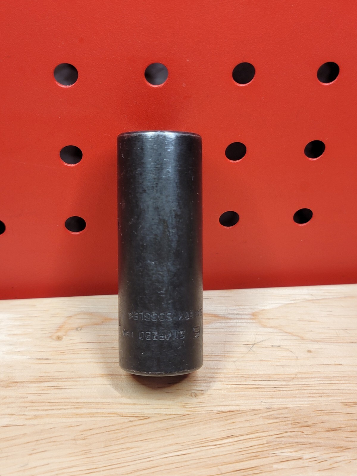 Snap-on Tools SIMF220 11/16″ SAE 3/8″ Drive 6-Point Deep Impact Socket USA
