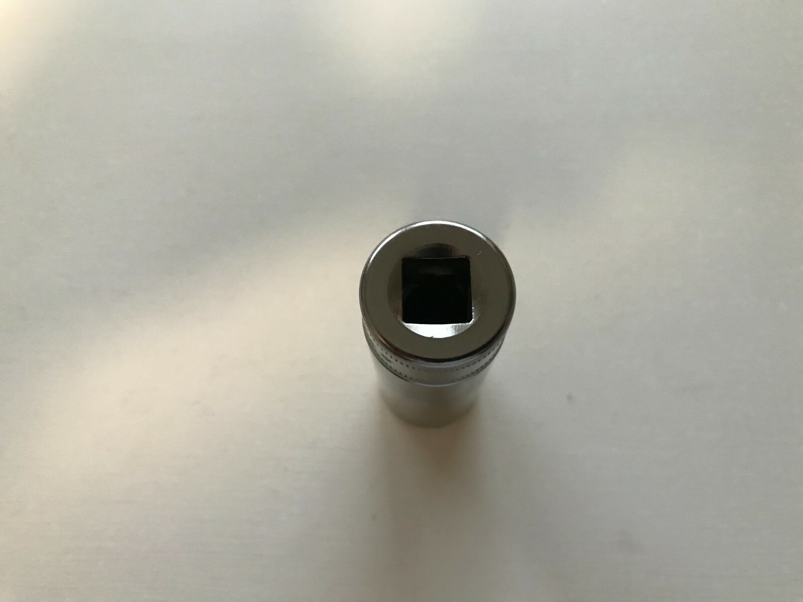 Snap-On Tools USA NEW 3/8″ Drive 6pt 17mm Metric Deep Chrome Socket SFSM17