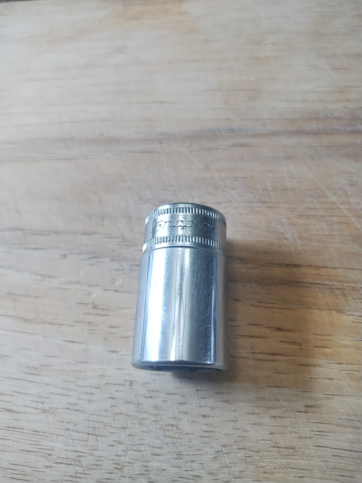 Snap On Semi Deep 18mm, 3/8″ Drive, 6 Point Socket. Part # FSMS18