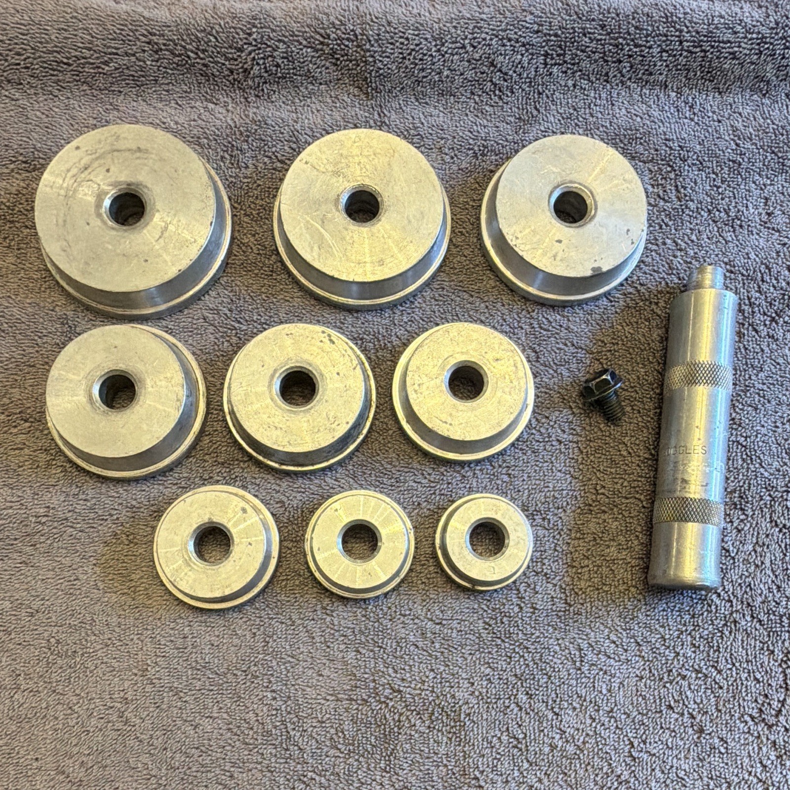 Universal Bearing And Race Installer/Remover