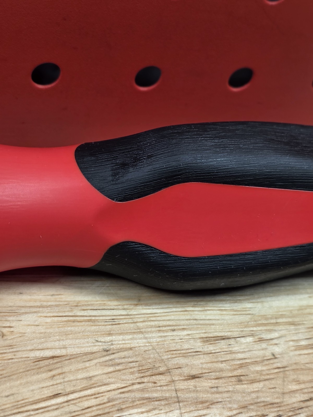 Snap-on Tools SGT4B RED 1/4″ Drive Soft Grip Standard Shank Driver USA