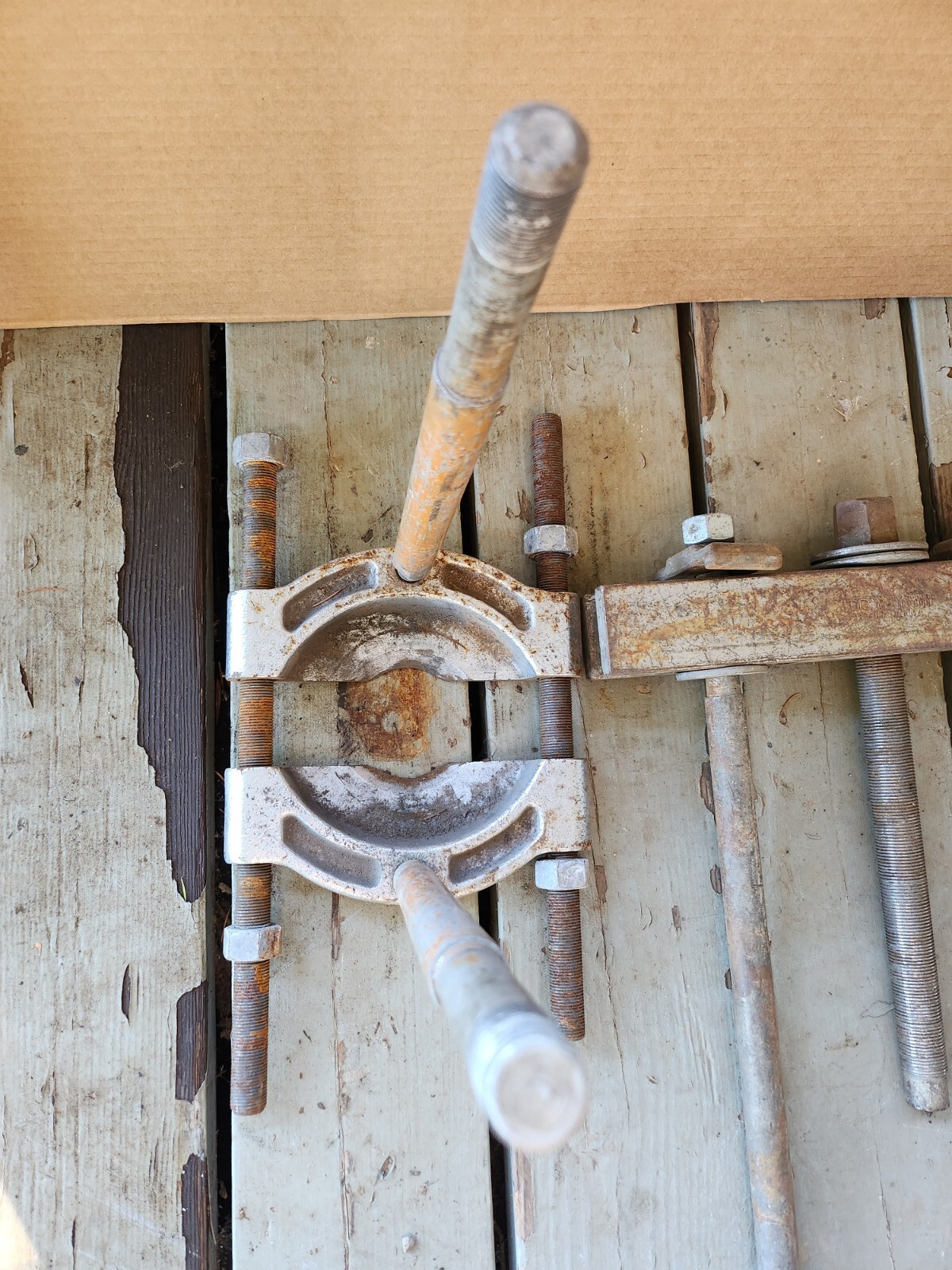 OTC 17-1/2 Ton Puller Set — use without extra power source **READ**