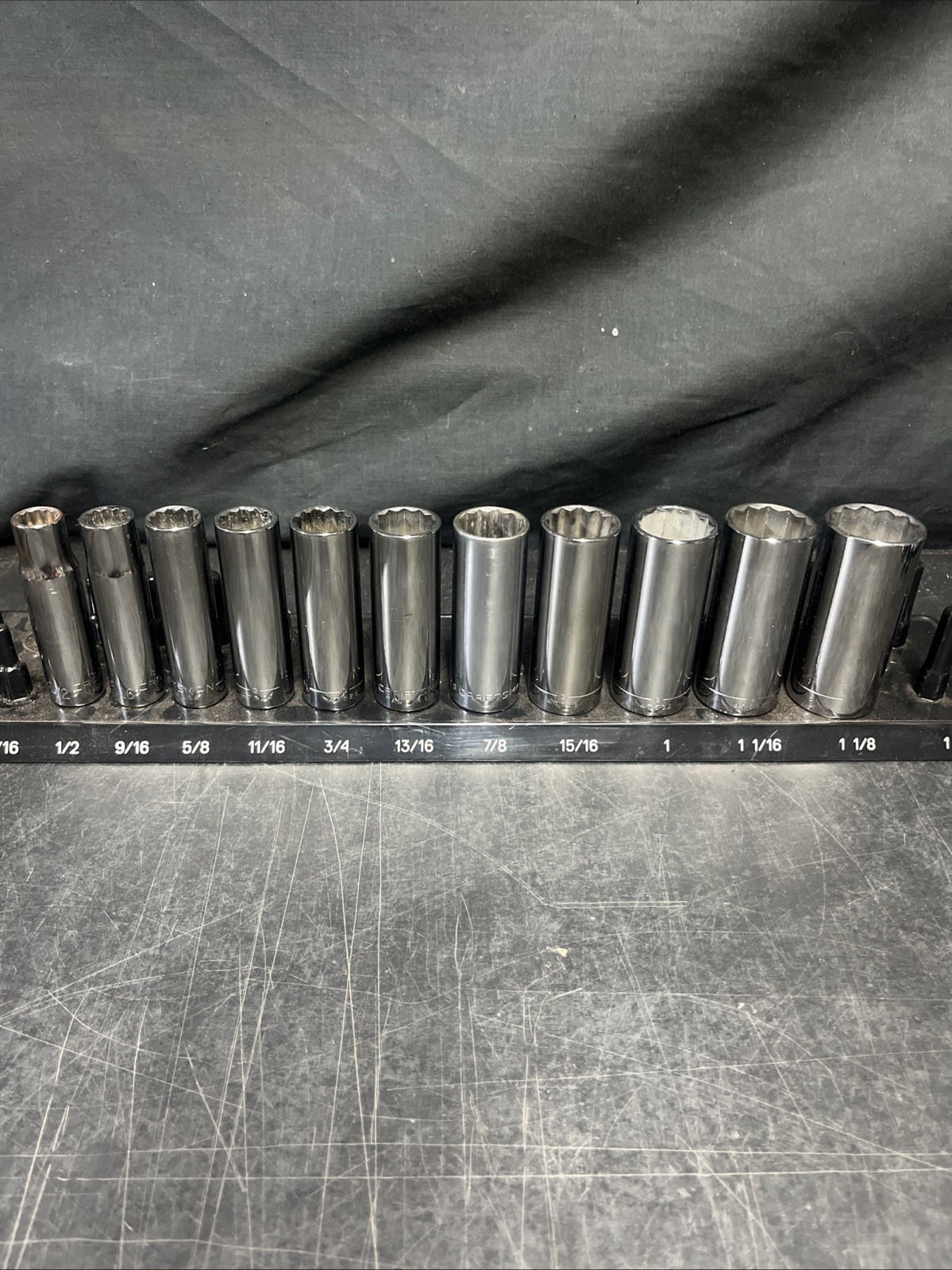 Craftsman USA 1/2” Drive 12 Point Deepwell SAE Socket Set 1/2- 1 1/8 All G But 1
