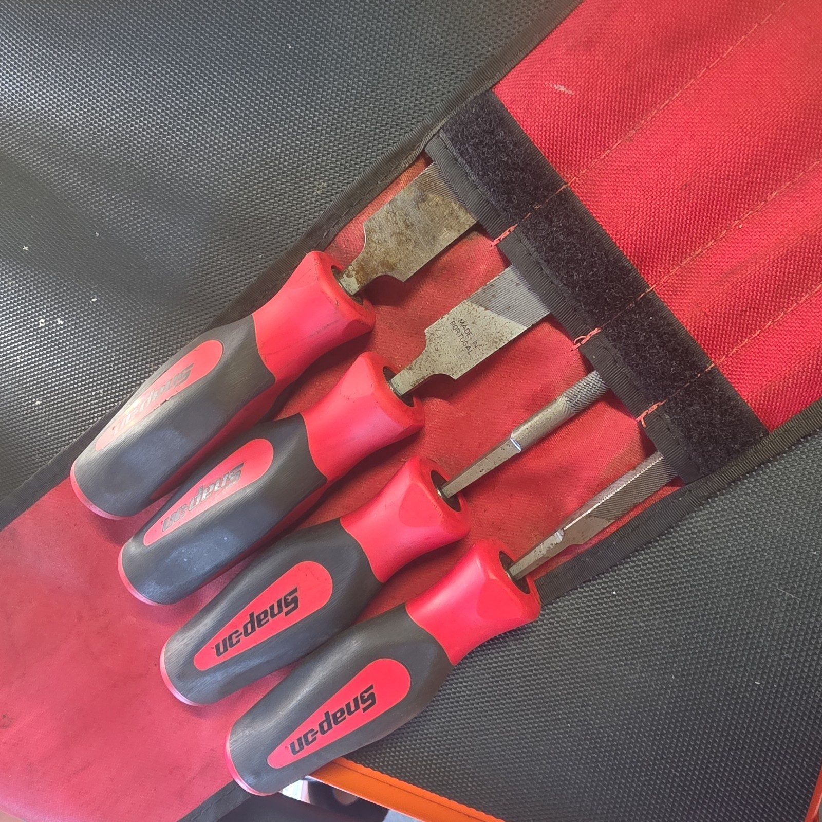 SNAP ON METAL FILE SET AND CASE X 4 GOOD CONDITION, INSTINCT GRIP C0416B