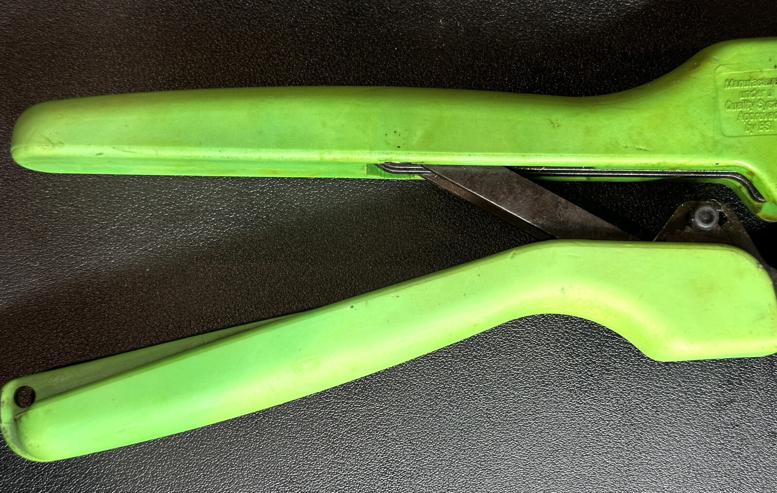 VOLVO ISO9001 CRIMPING TOOL Made in Sweden