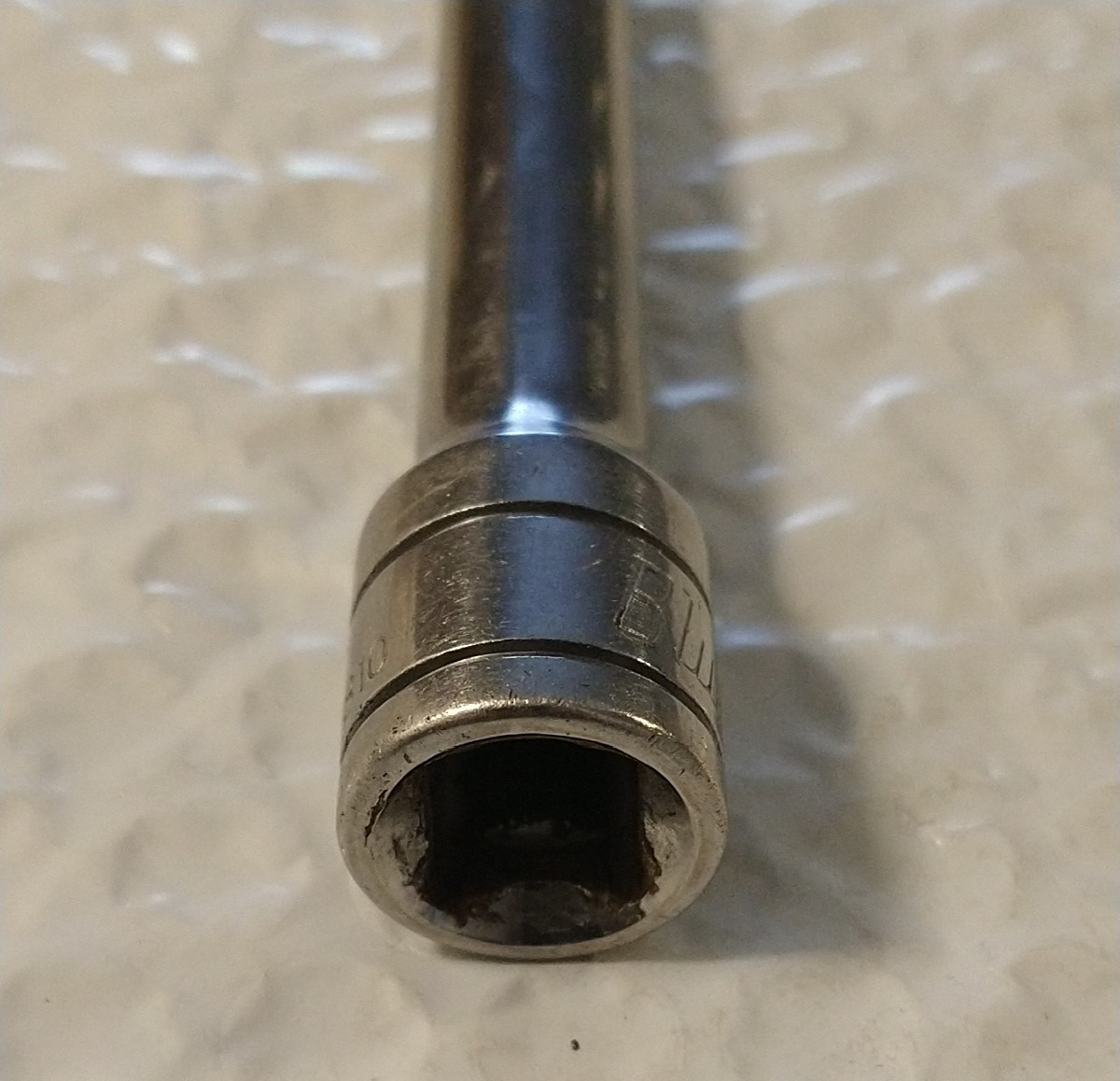 BLUE POINT TOOLS BLPEXTK3810, 3/8″ DRIVE EXTENSION, 10″ LONG *KNURLED*