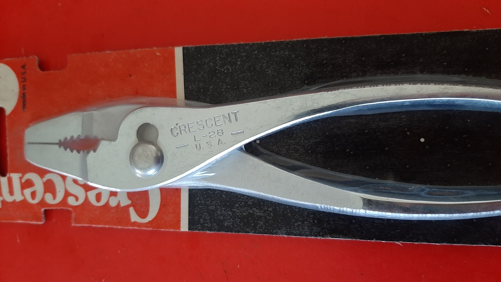 New NOS Vintage Crescent USA Thin Nose Slip Joint Pliers L-28 L28V