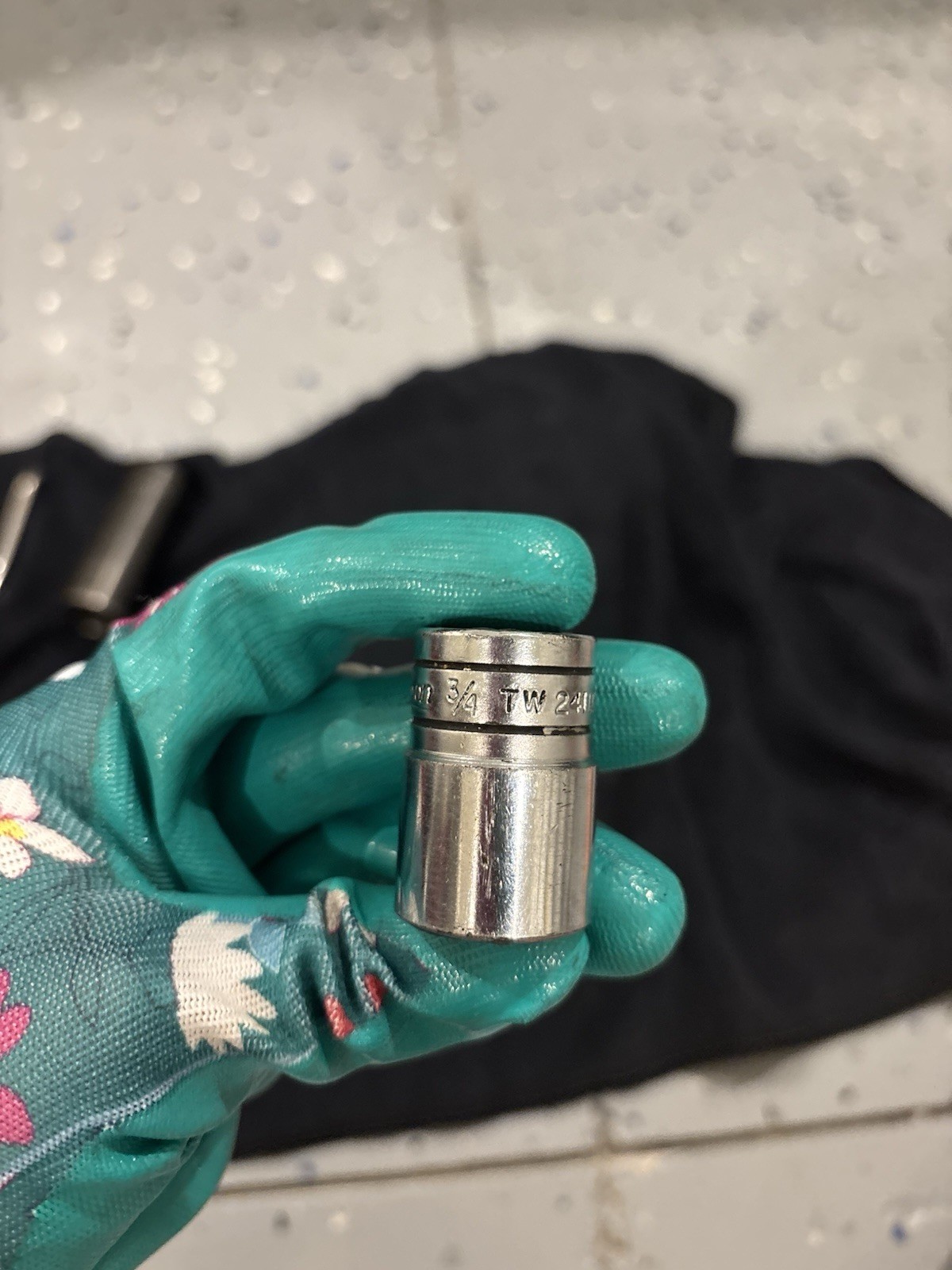 Snap On Tools 314″ Drive 6Point Chrome Socket TW241