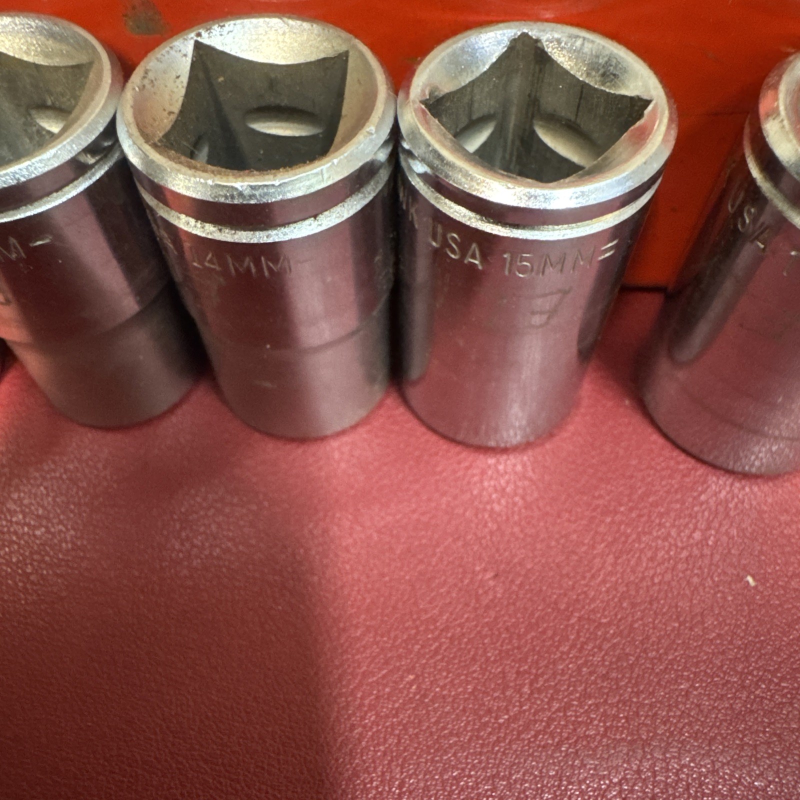 Blackhawk USA 1/2” Drive Metric Socket Lot 10-32mm 12 Pc w/ Metal Case