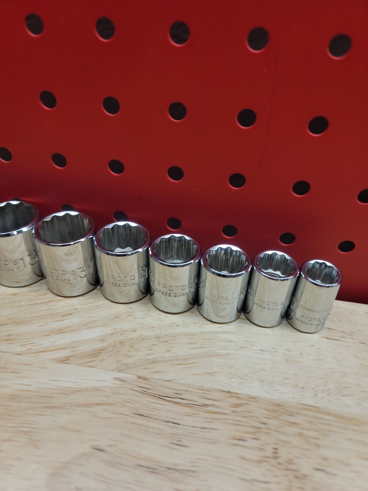 Proto 3/8″ Drive 7/16″ – 15/16″ SAE 9-Piece 12-Point Shallow Chrome Socket Set