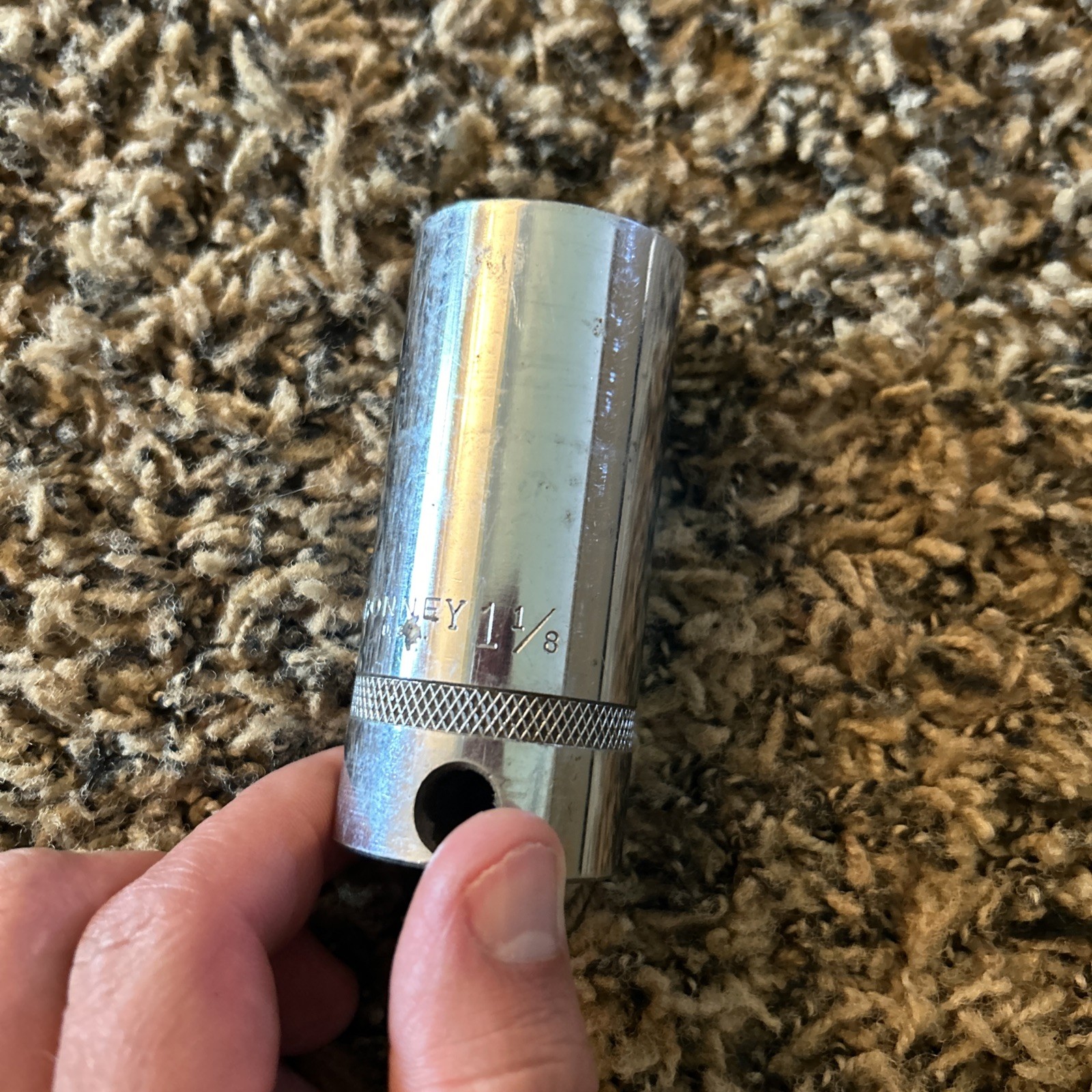 BONNEY LD36 1-⅛» SAE 12 POINT DEEP 1/2″ DRIVE SOCKET