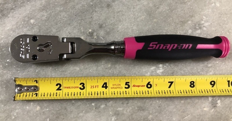 NEW Snap-On Tools PINK 3/8″ Dr 100 Tooth Cynergy Soft Grip Flex Ratchet FHF100