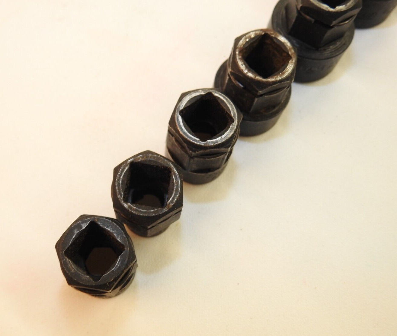 AFR-100 1964-69 Snap On Low Clearance PASS THRU Ratcheting Socket Set