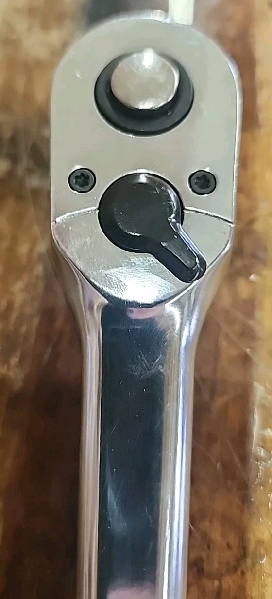 Craftsman Ratchet CMMT81748 3/8″ Quick Release Silver,Black,or Copper Switch