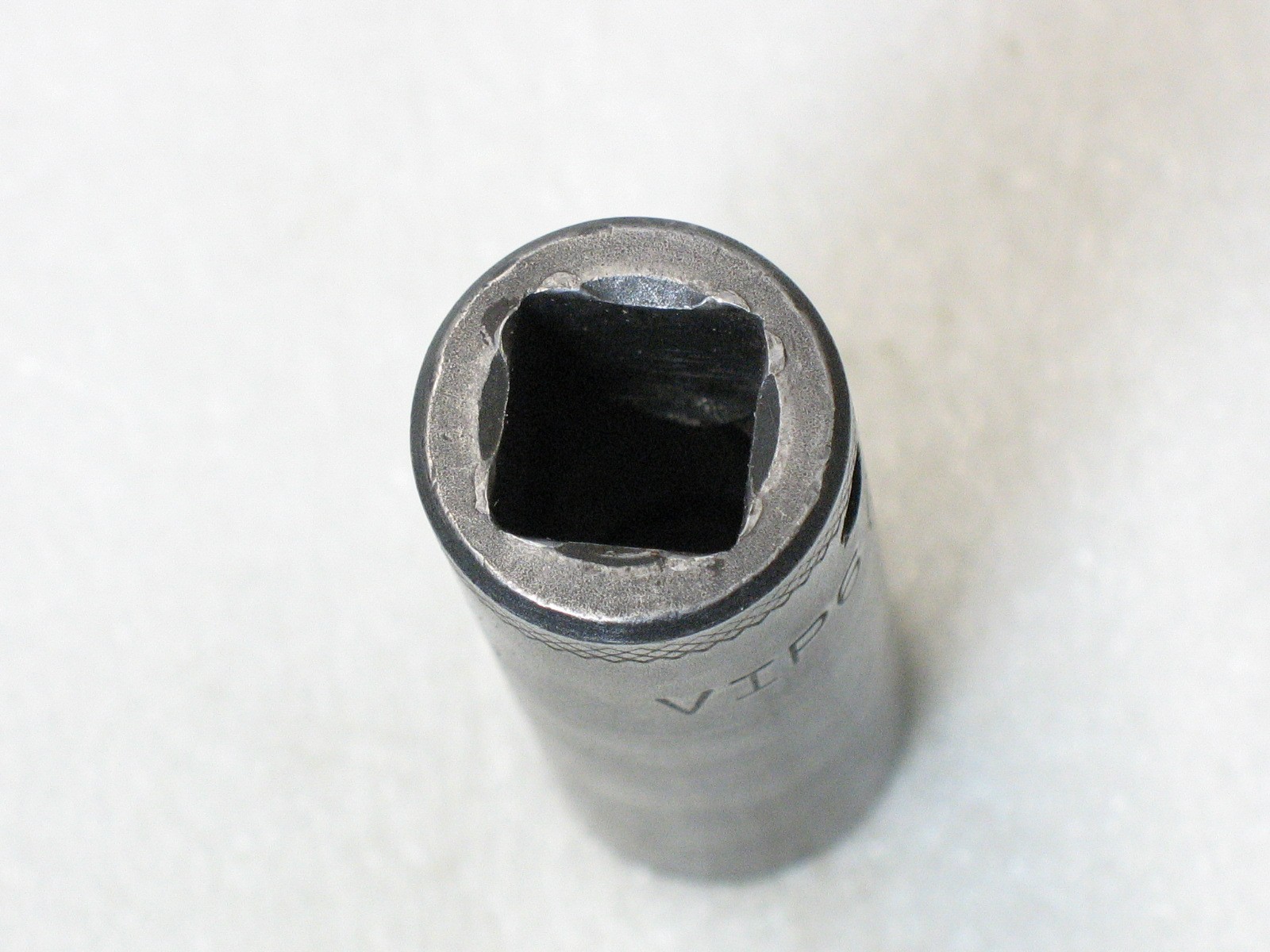 Mac Tools 1/2″ Dr. 16mm 6 Pt. Semi-Deep Impact Socket VIP6 16MM