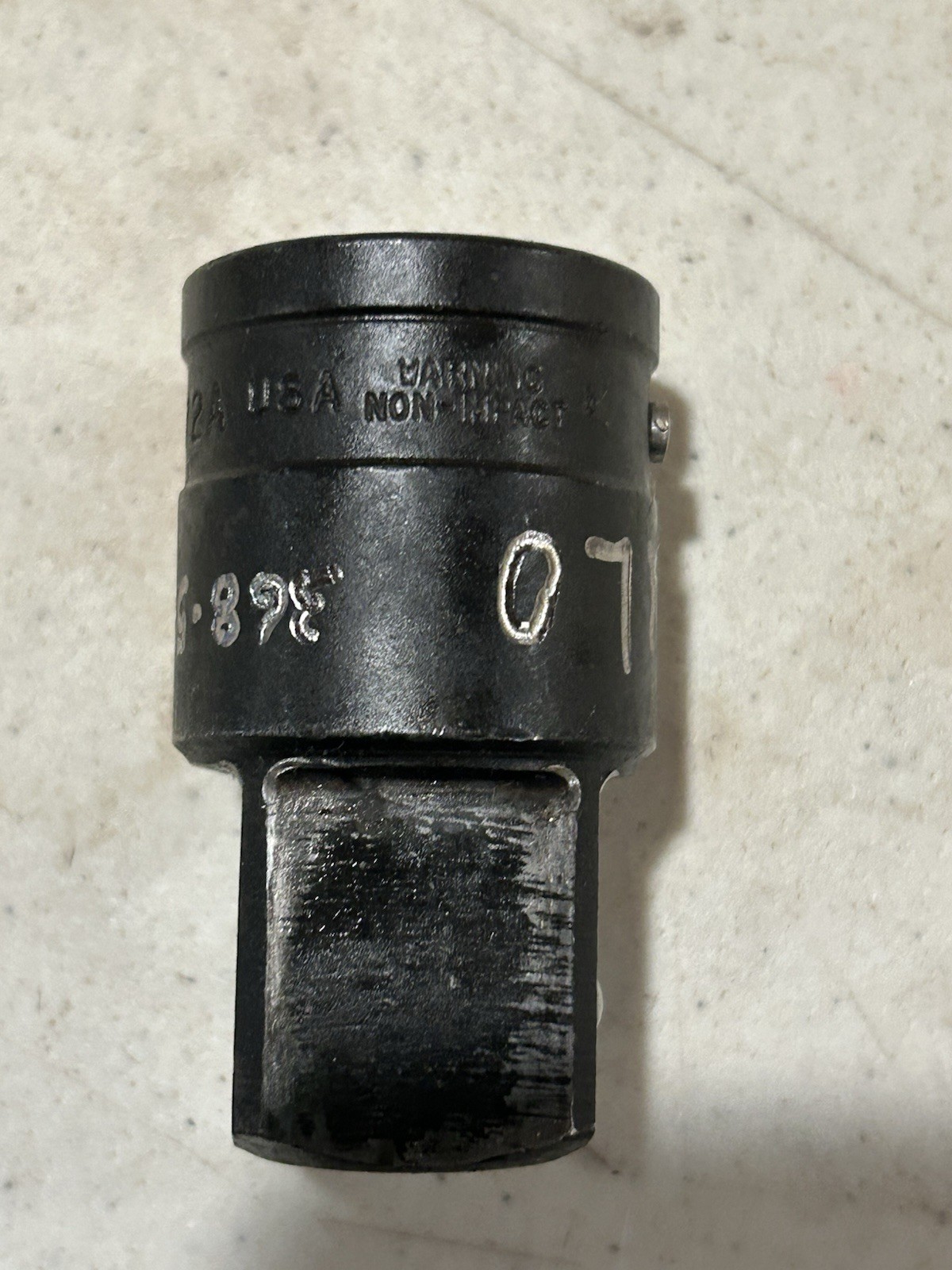 Snap-on GLA72A 3/4″ Female Square Drive to 1″ Male Square Drive Adaptor