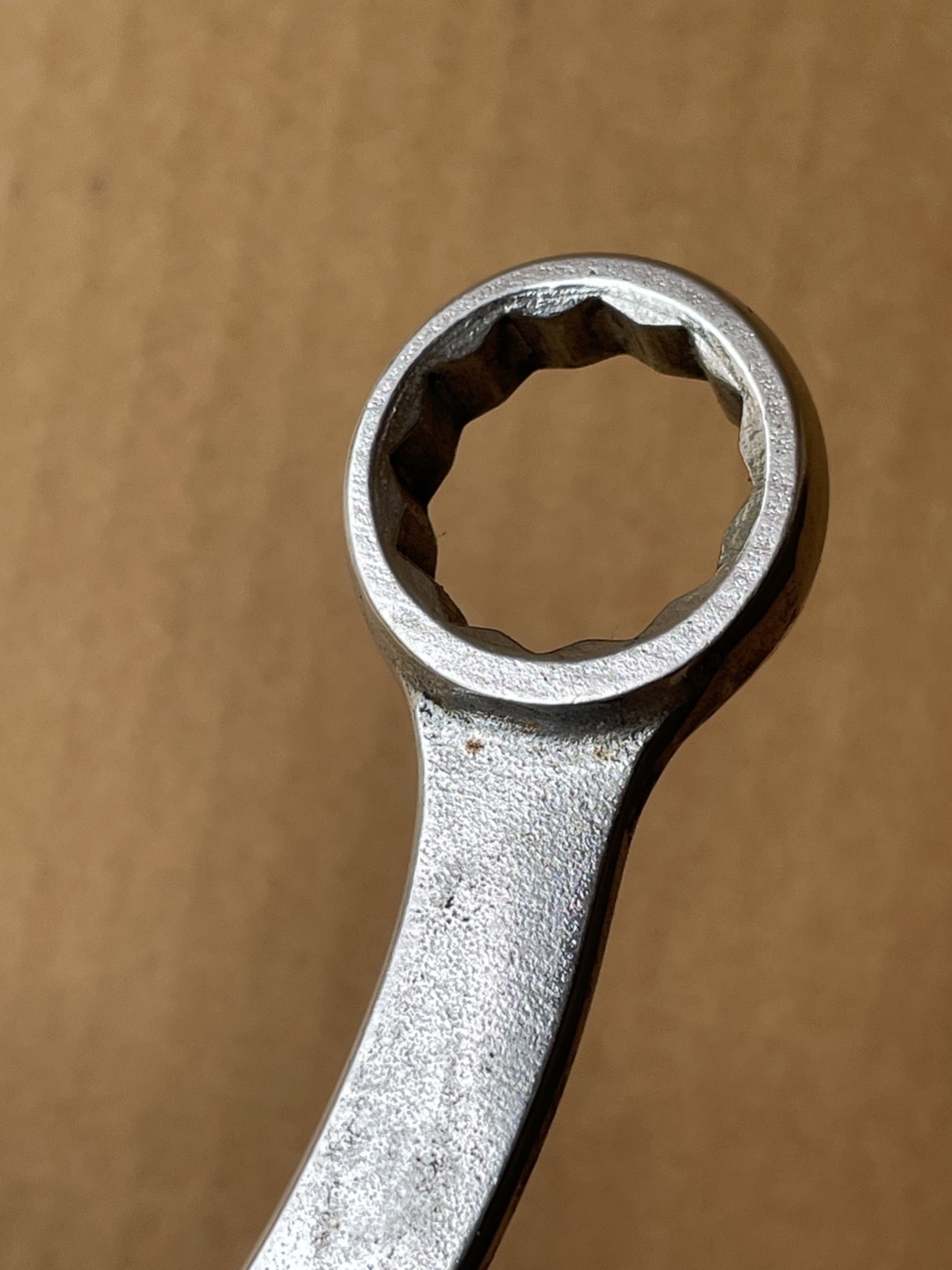 MAC TOOLS HM2226 HALF MOON OBSTRUCTION WRENCH 11/16” 13/16” Made In USA