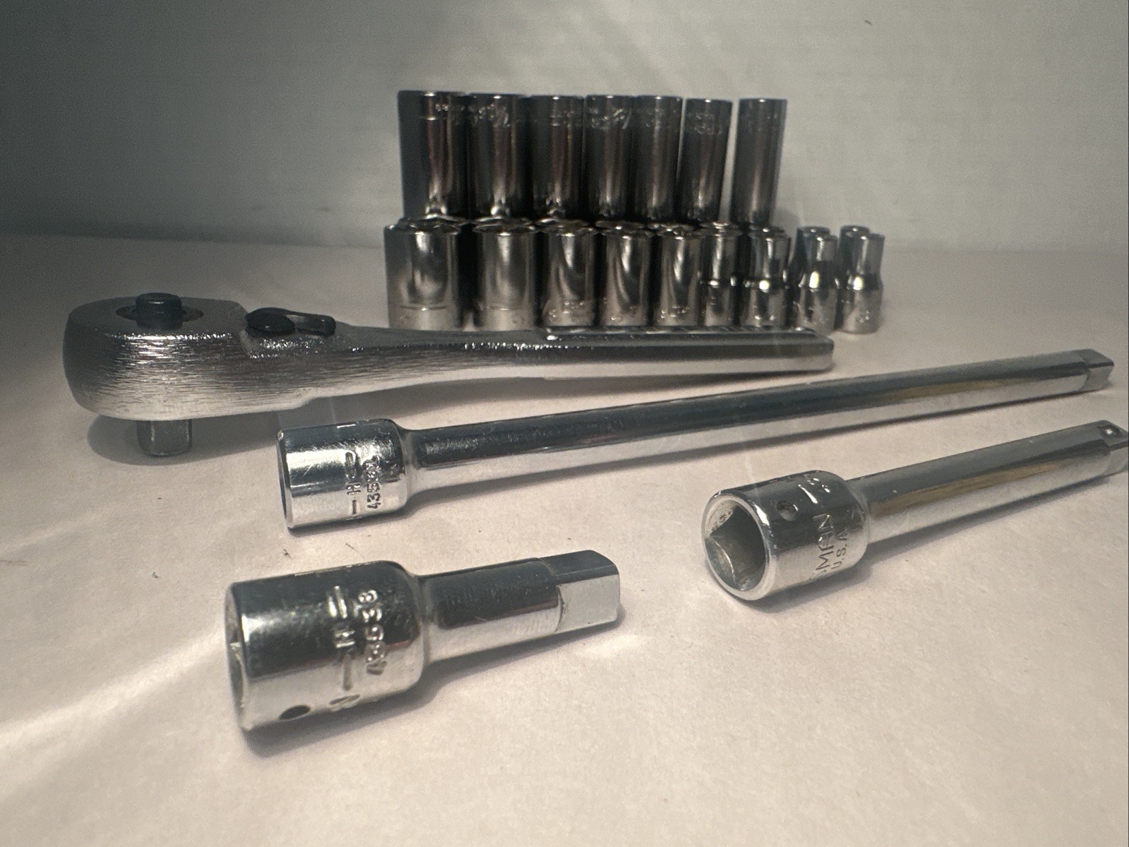 Craftsman 29 Piece SAE 1/4” Drive Set w/Ratchet , 6 & 12 point sockets &more USA