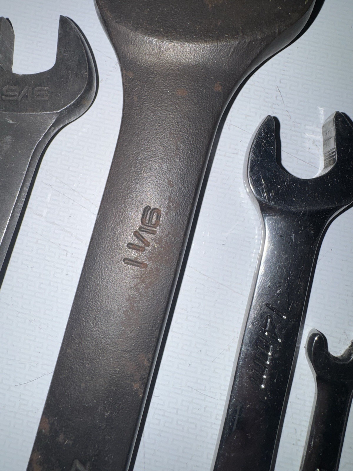 Lot Of Snap On Hand Tools (sockets, Screwdriver, Rachet, Wrench)